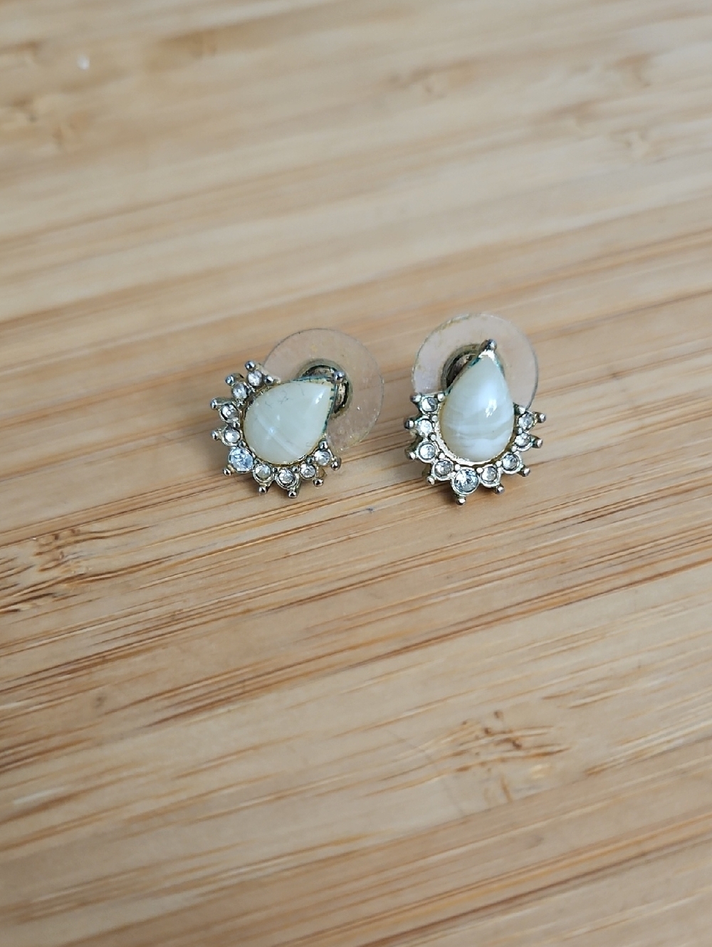 Pearl Teardrop Crystal Halo Stud Earrings - White